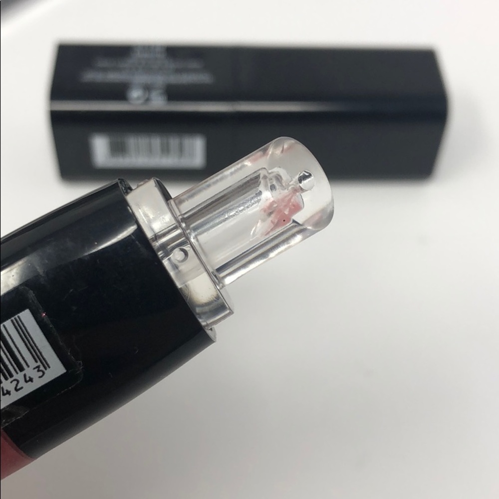 ❤️3/$25❤️Makeup - Picture 8 of 8